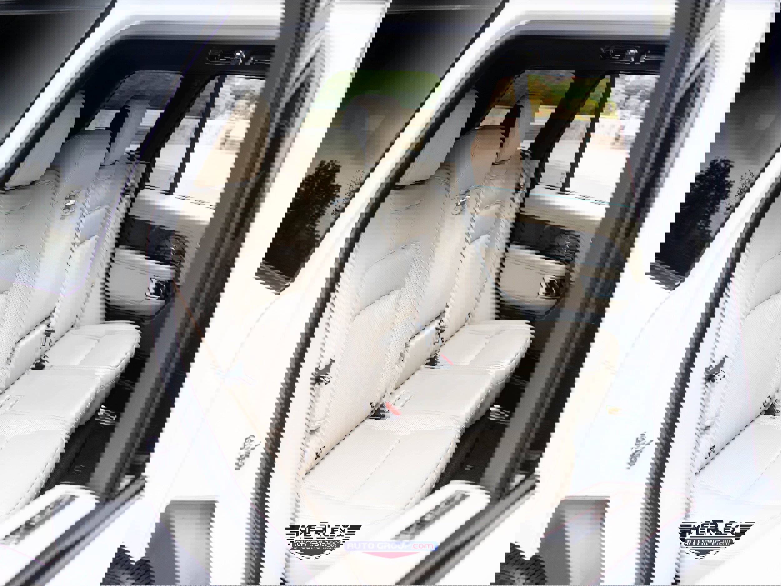 Used 2018 Land Rover Range Rover Supercharged image 18