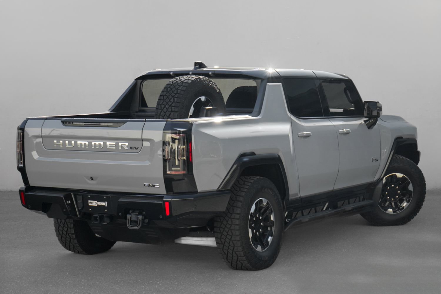 Used 2024 GMC Hummer EV 3X w/ Extreme Off-Road Package image 3