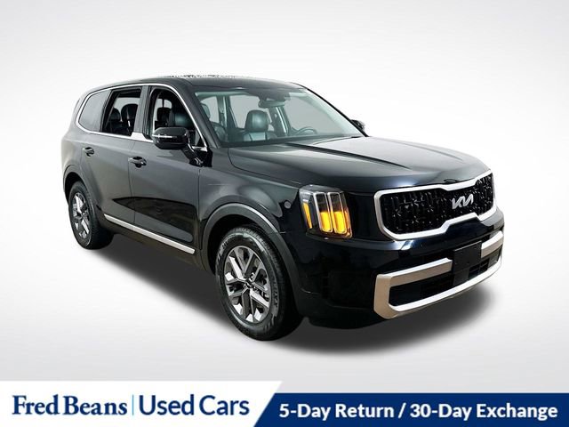 Used 2024 Kia Telluride LX image 1