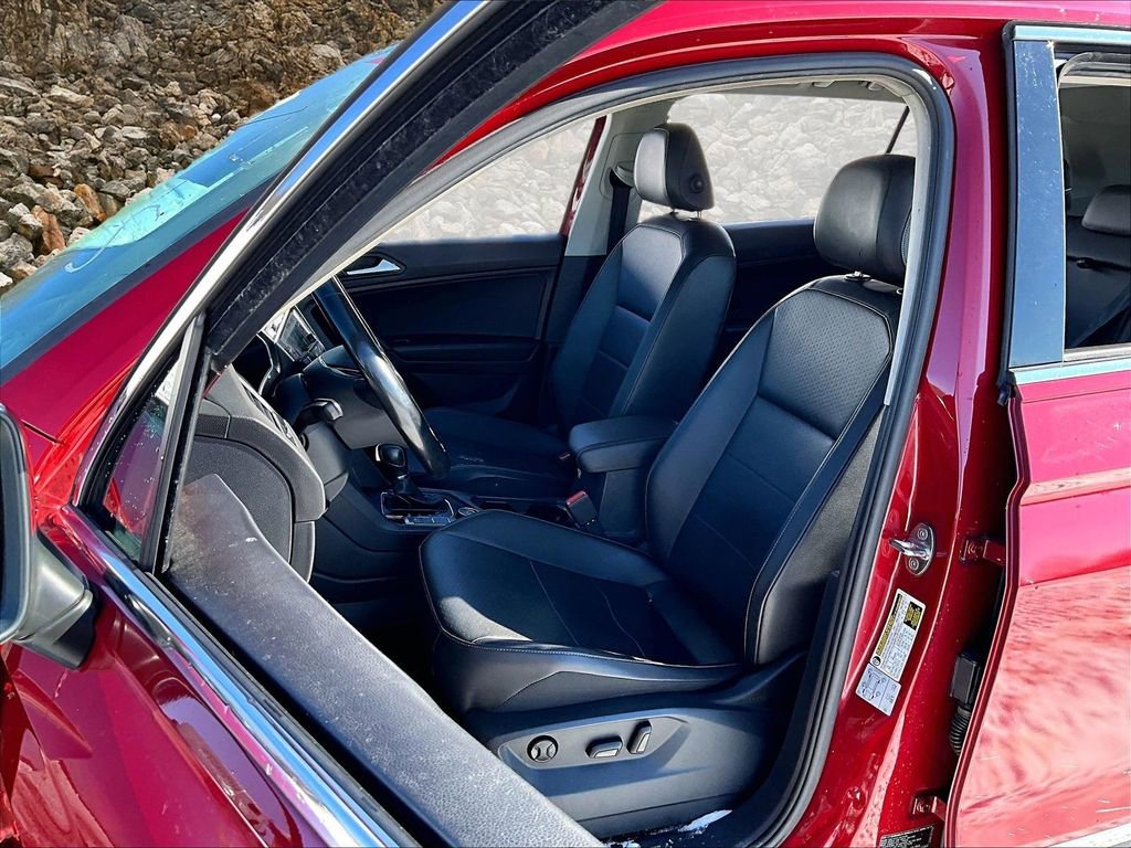 Used 2019 Volkswagen Tiguan SEL image 20