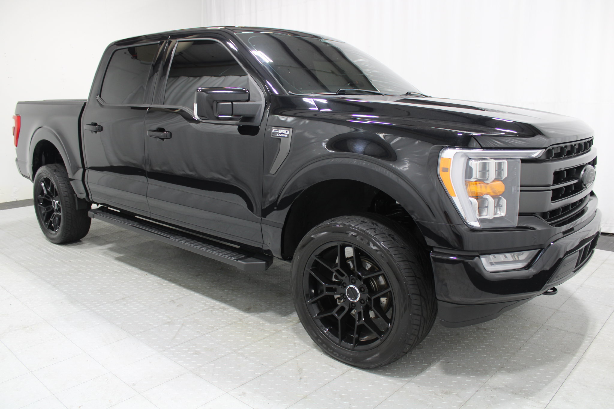 Used 2022 Ford F150 Lariat AWD/4WD image 4