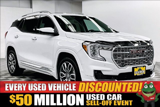 Used 2024 GMC Terrain Denali w/ Denali Premium Package