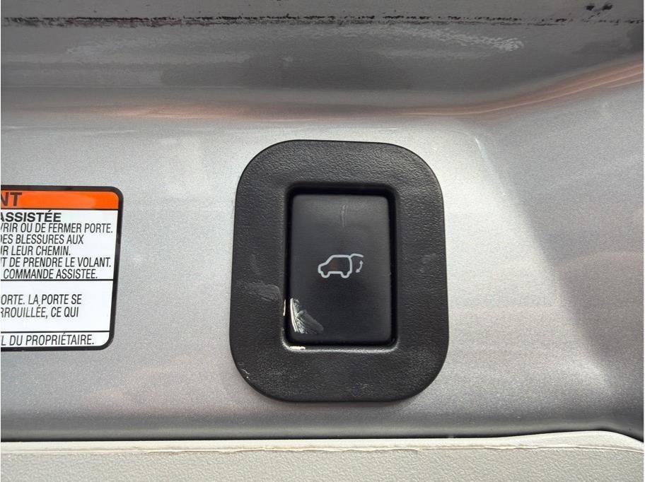 Used 2015 Toyota Sienna XLE Premium image 8