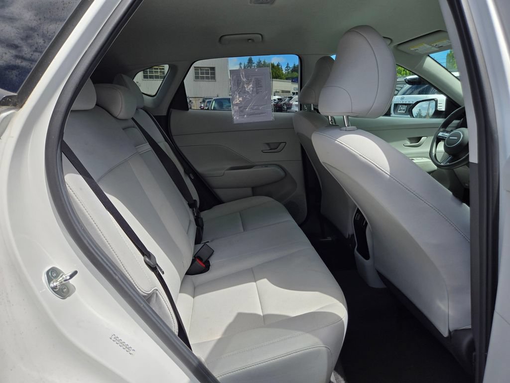 Used 2024 Hyundai Kona SEL AWD/4WD image 12