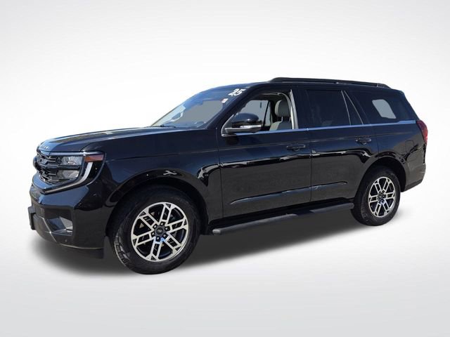 Certified 2025 Ford Expedition Active image 5