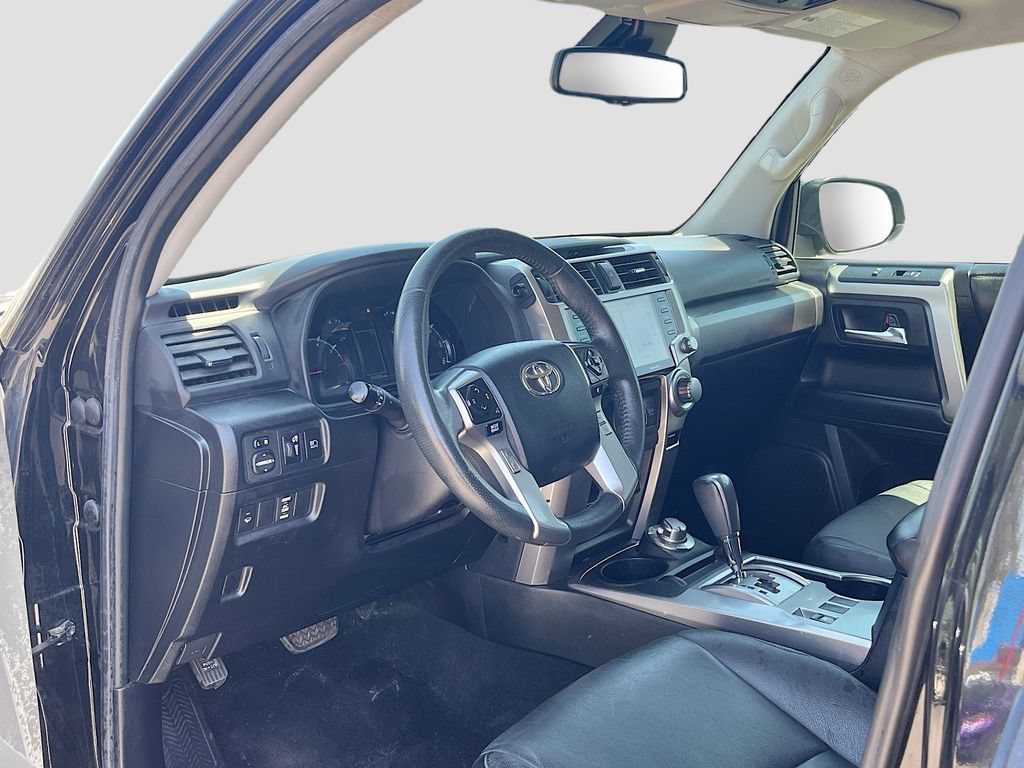 Used 2021 Toyota 4Runner Trail Special Edition AWD/4WD image 9