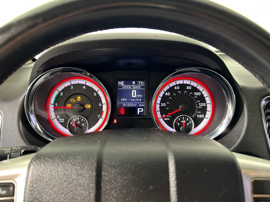 Used 2012 Dodge Durango Crew w/ Leather Interior Group AWD/4WD image 18