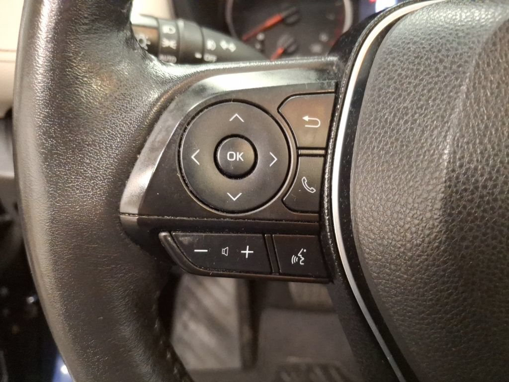Used 2019 Toyota RAV4 XLE w/ Convenience Package AWD/4WD image 20
