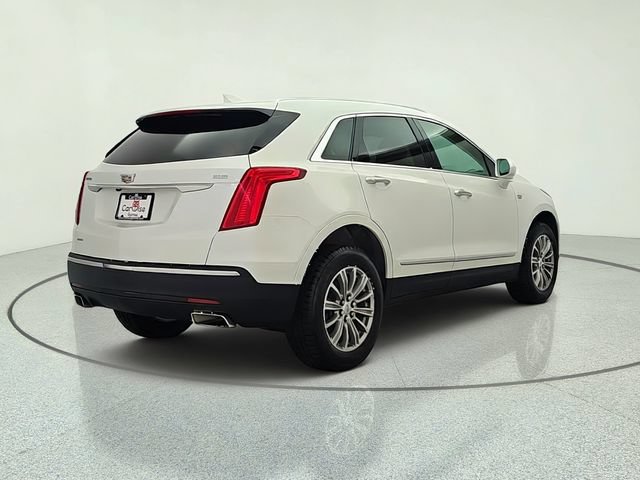 Used 2017 Cadillac XT5 Luxury AWD/4WD image 6