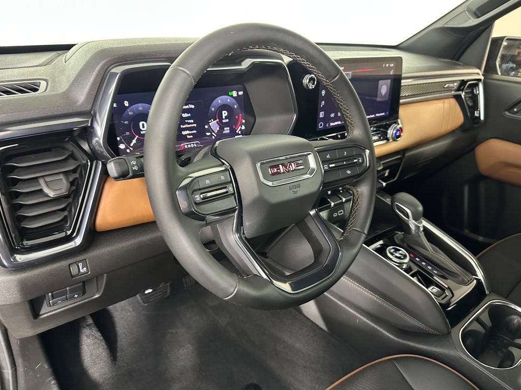 Used 2025 GMC Canyon AT4 AWD/4WD image 12