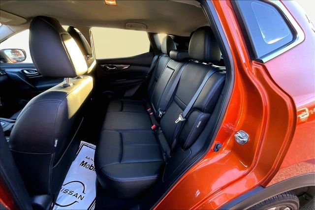 Used 2022 Nissan Rogue Sport SL image 16