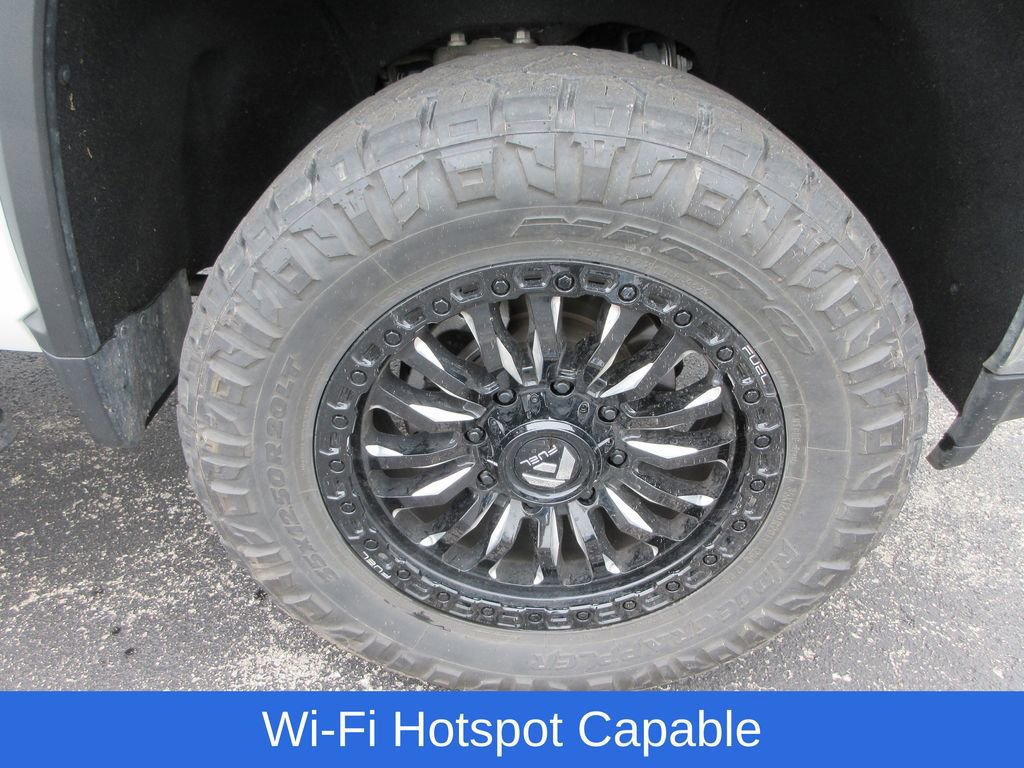 Used 2023 Chevrolet Silverado 3500 LTZ AWD/4WD image 10