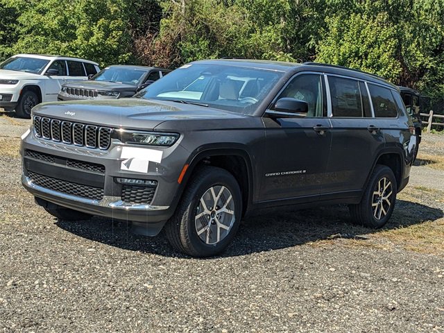 New 2025 Jeep Grand Cherokee L Limited image 5