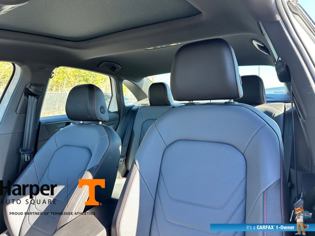 Used 2025 Volkswagen Jetta GLI Autobahn image 12