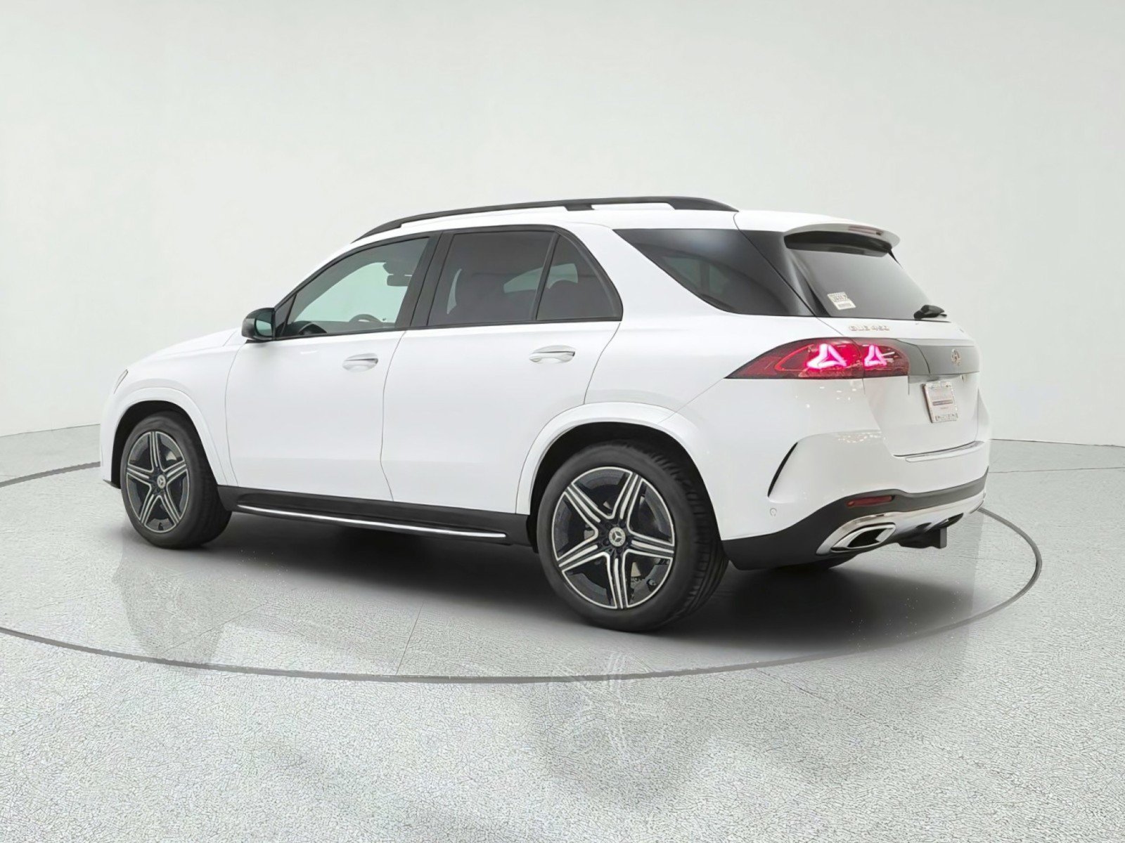 New 2027 Mercedes-Benz GLE 450 4MATIC image 7