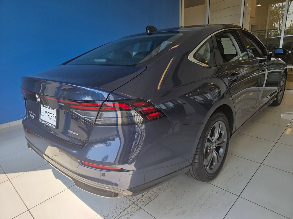 Certified 2025 Honda Accord EX-L image 6