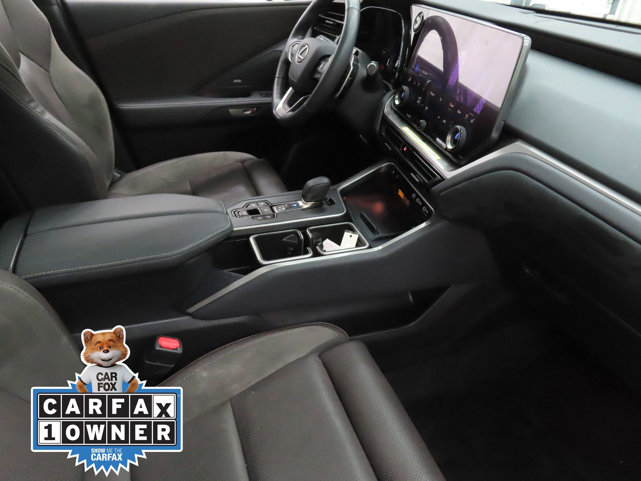 Used 2025 Lexus TX 350 AWD w/ Technology Package image 25