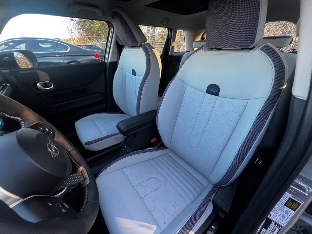 Used 2025 MINI Cooper S image 11