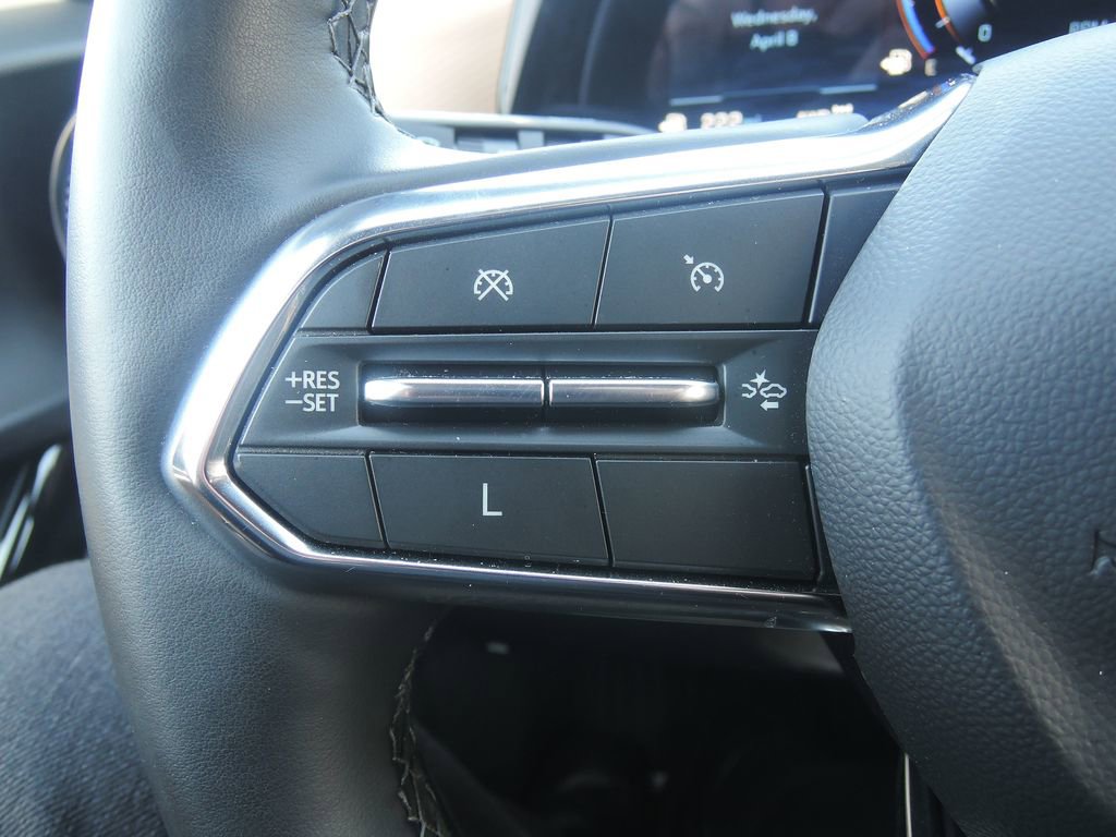 Used 2026 Chevrolet Equinox ACTIV w/ Safety and Technology Package AWD/4WD image 15