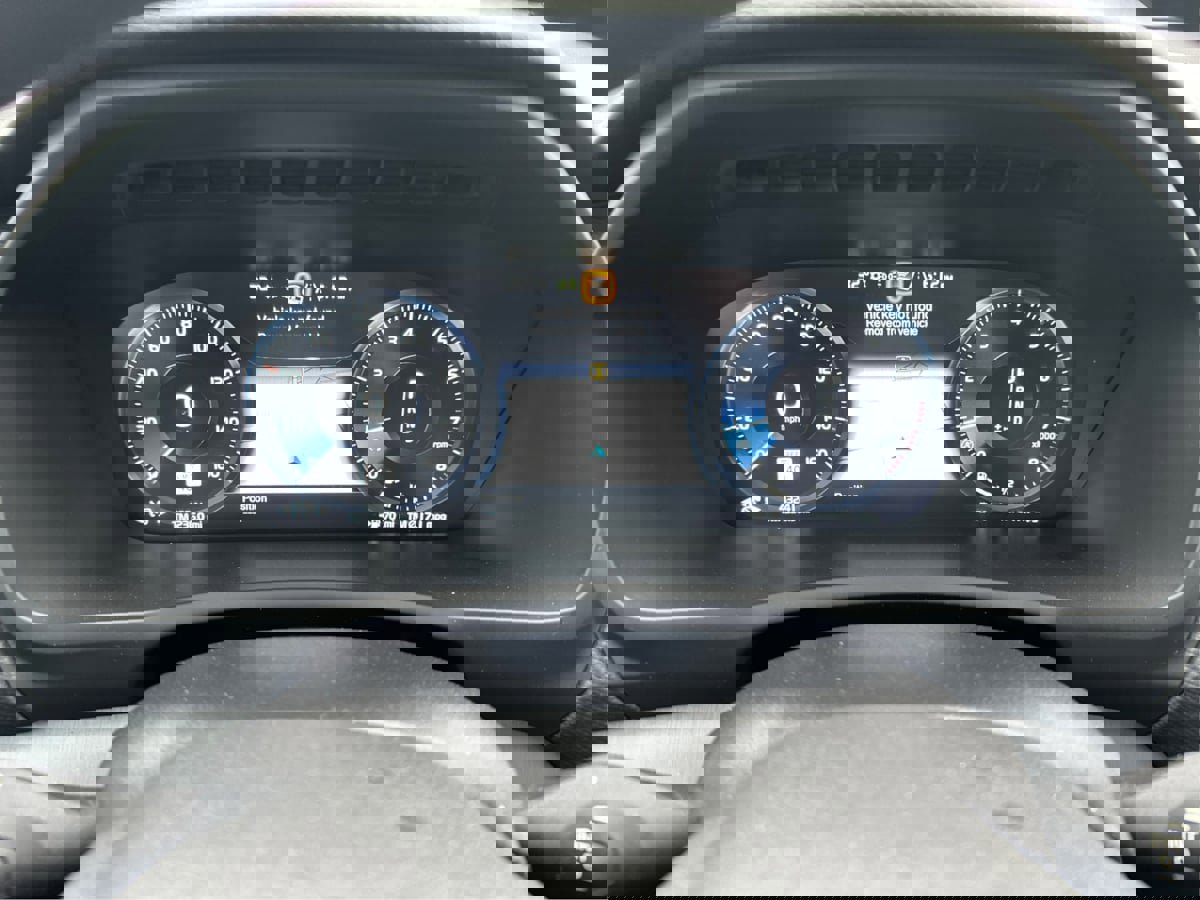 Used 2022 Volvo XC90 T5 Momentum w/ Protection Package Premier image 22