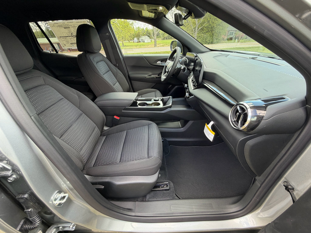 New 2026 Chevrolet Equinox LT image 26