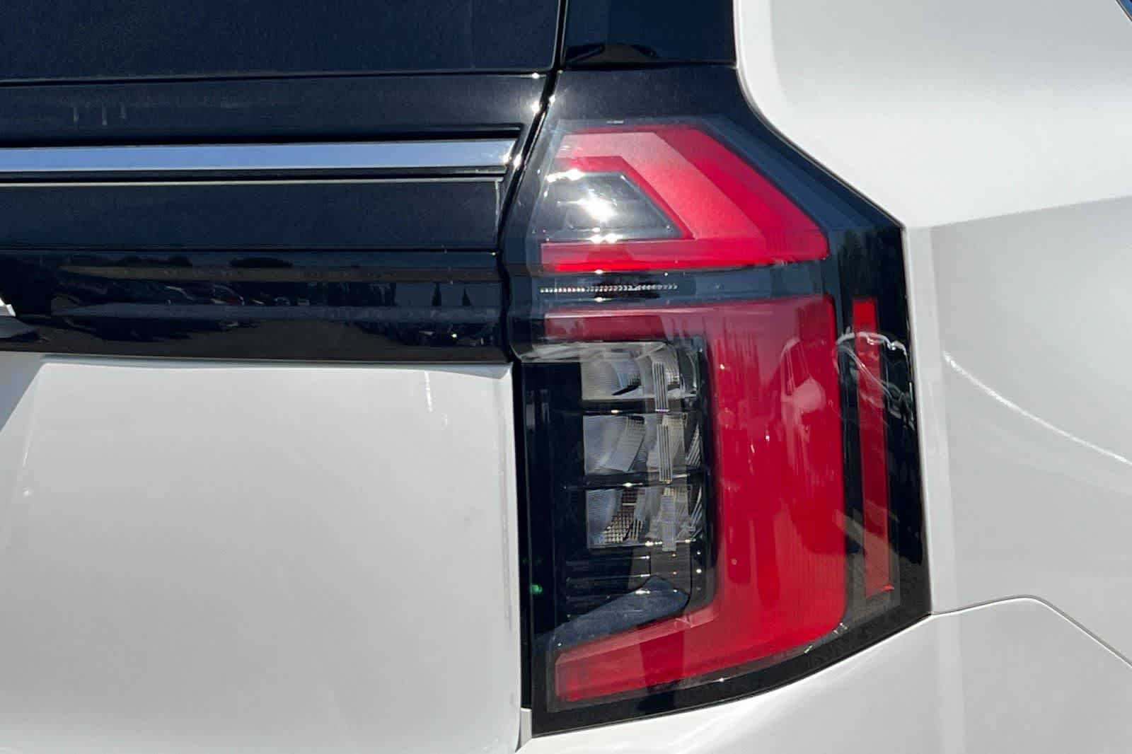 New 2026 Nissan Armada SV AWD/4WD image 34
