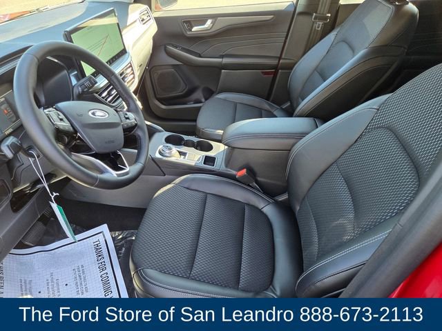 New 2025 Ford Escape SE image 15