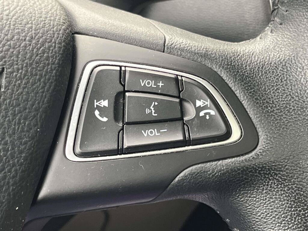 Certified 2020 Ford EcoSport SE w/ SE Convenience Package AWD/4WD image 30
