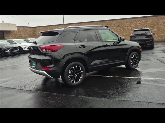 Certified 2021 Chevrolet TrailBlazer LT w/ Convenience Package image 8