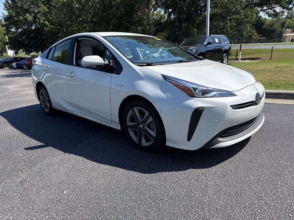 Used 2019 Toyota Prius XLE FWD image 7