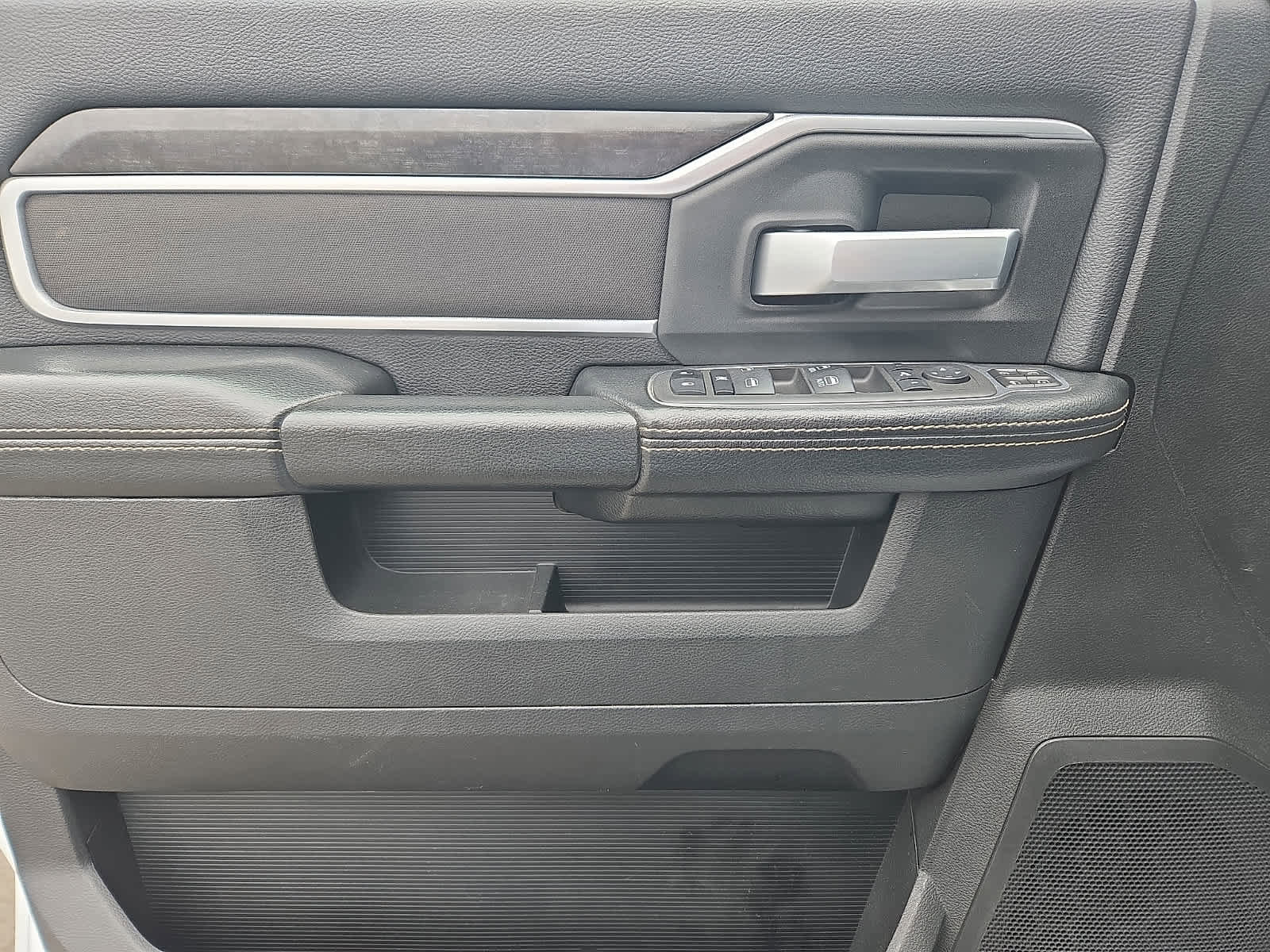 Used 2024 RAM 2500 Big Horn image 14