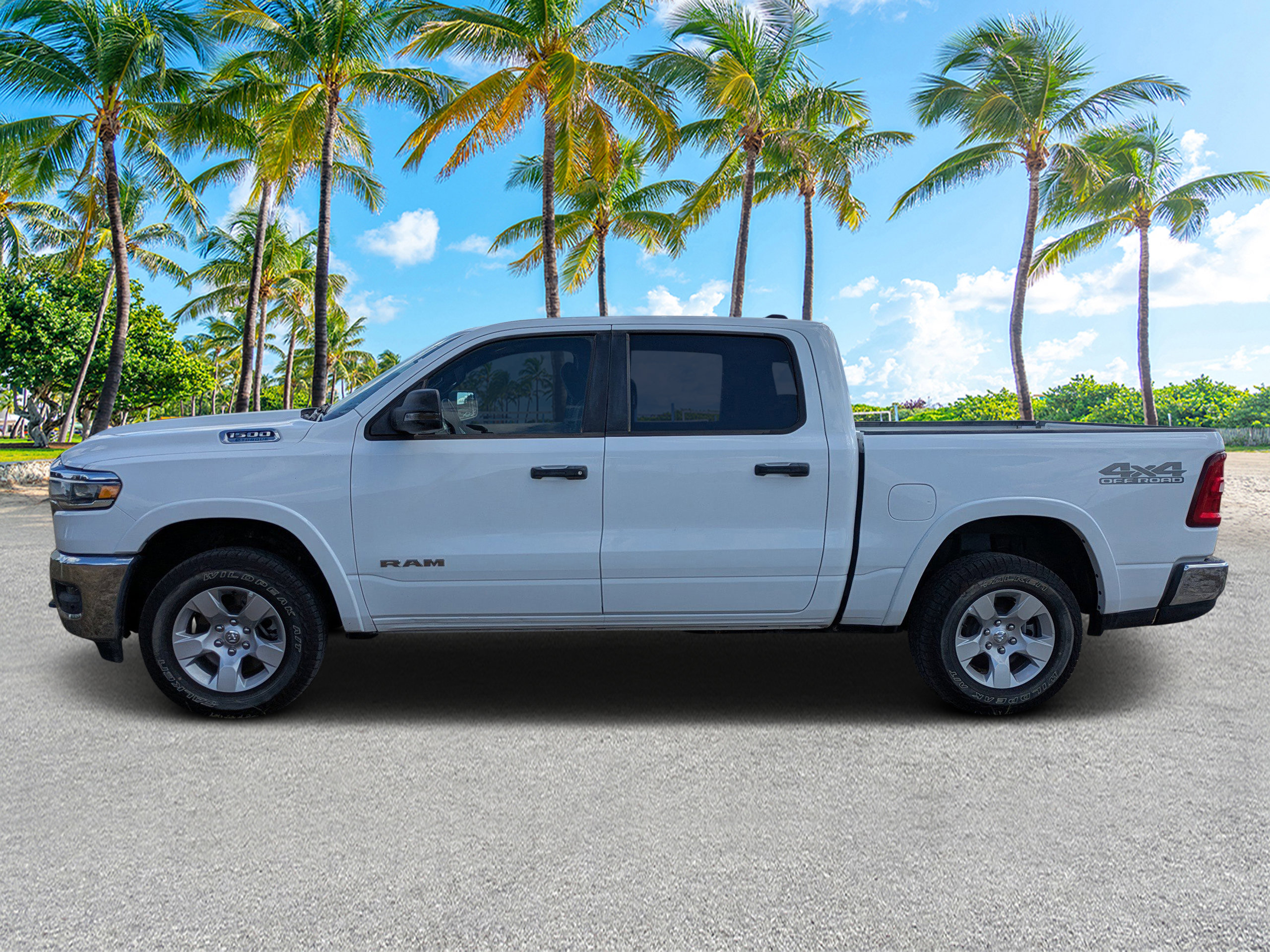 Used 2025 RAM 1500 Big Horn AWD/4WD image 6