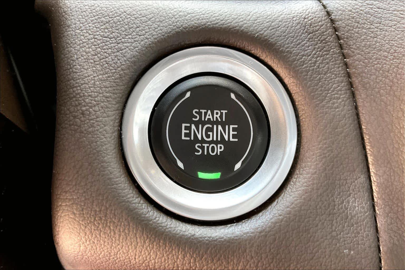 Used 2022 Chevrolet Tahoe Z71 AWD/4WD image 31