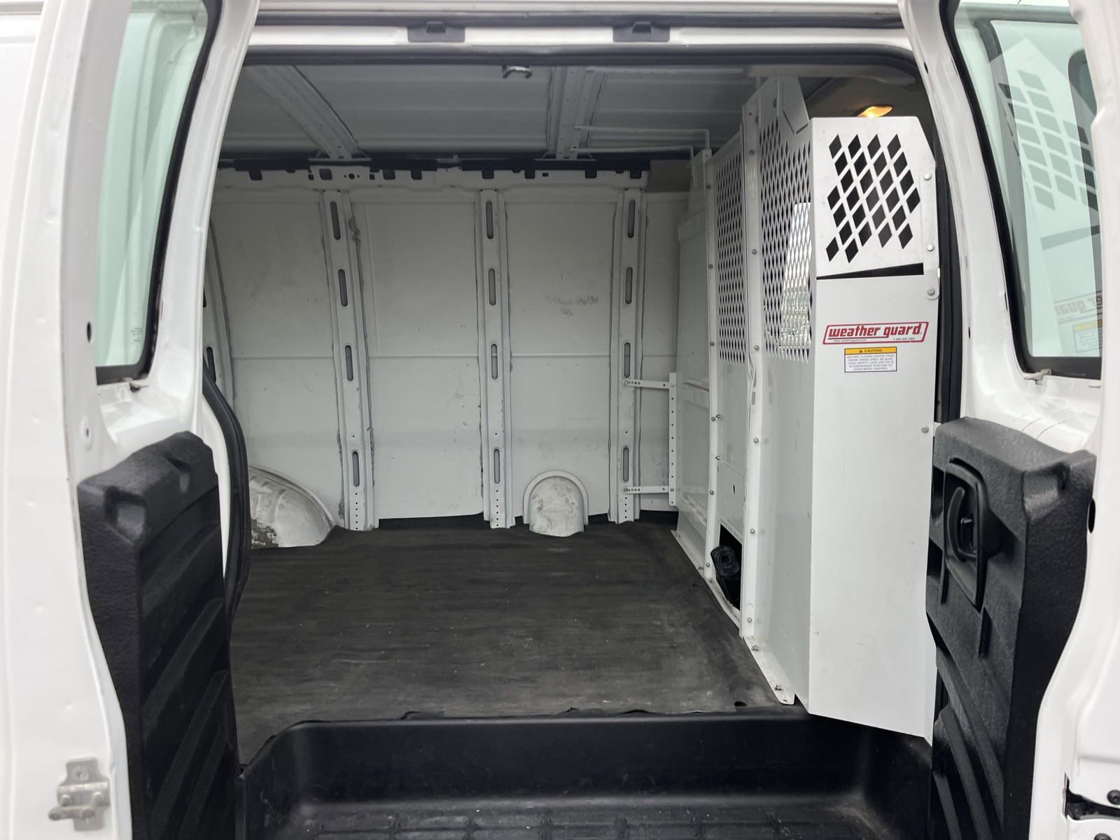 Used 2013 Chevrolet Express 2500 image 9