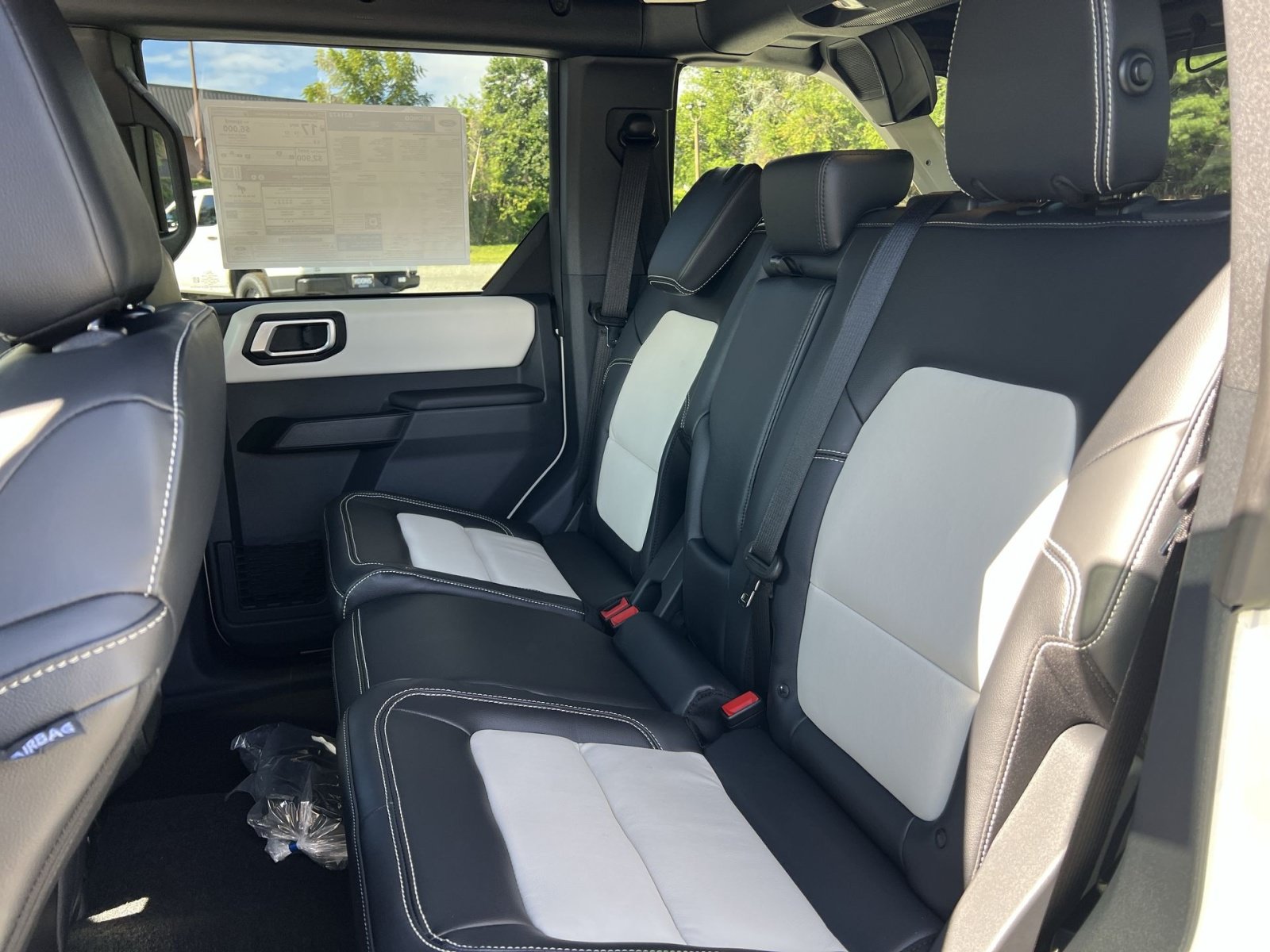 New 2026 Ford Bronco Outer Banks w/ Sasquatch Package AWD/4WD image 24