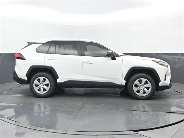 Used 2025 Toyota RAV4 LE image 2