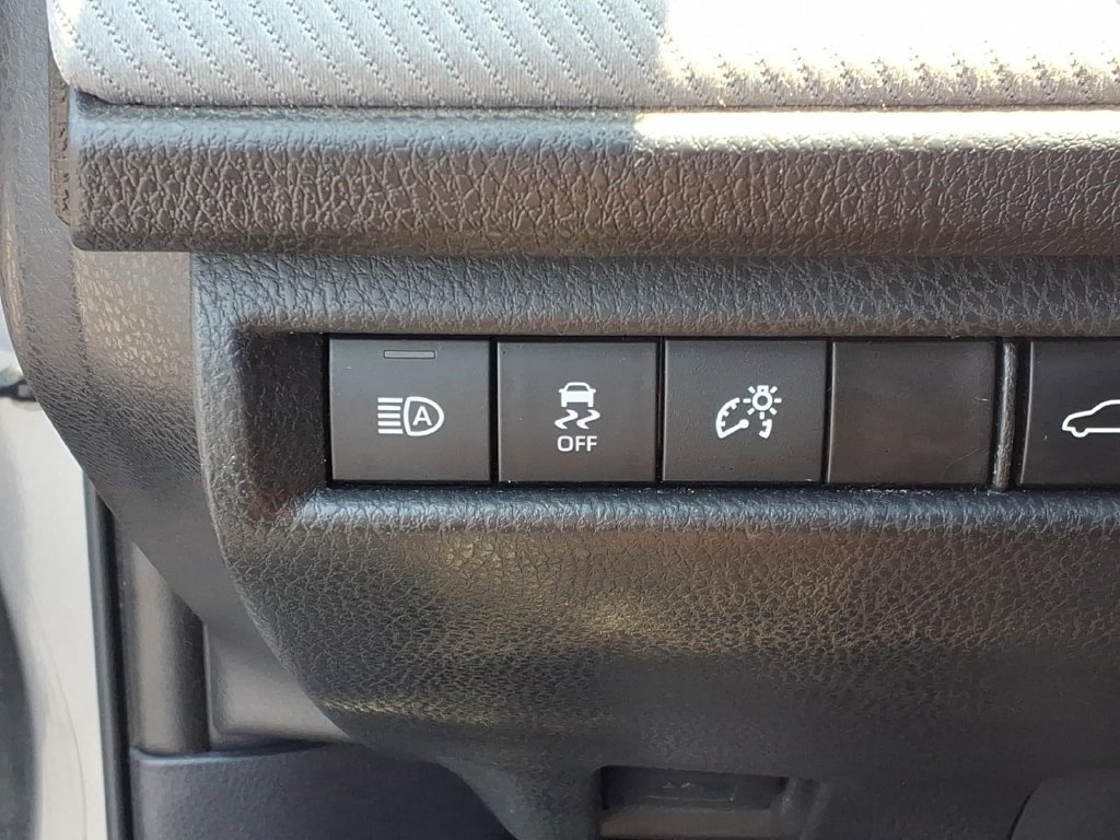 Used 2025 Toyota Camry SE FWD image 22