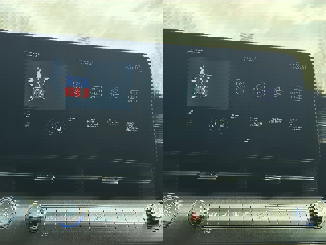 Certified 2025 Hyundai Kona SE image 17