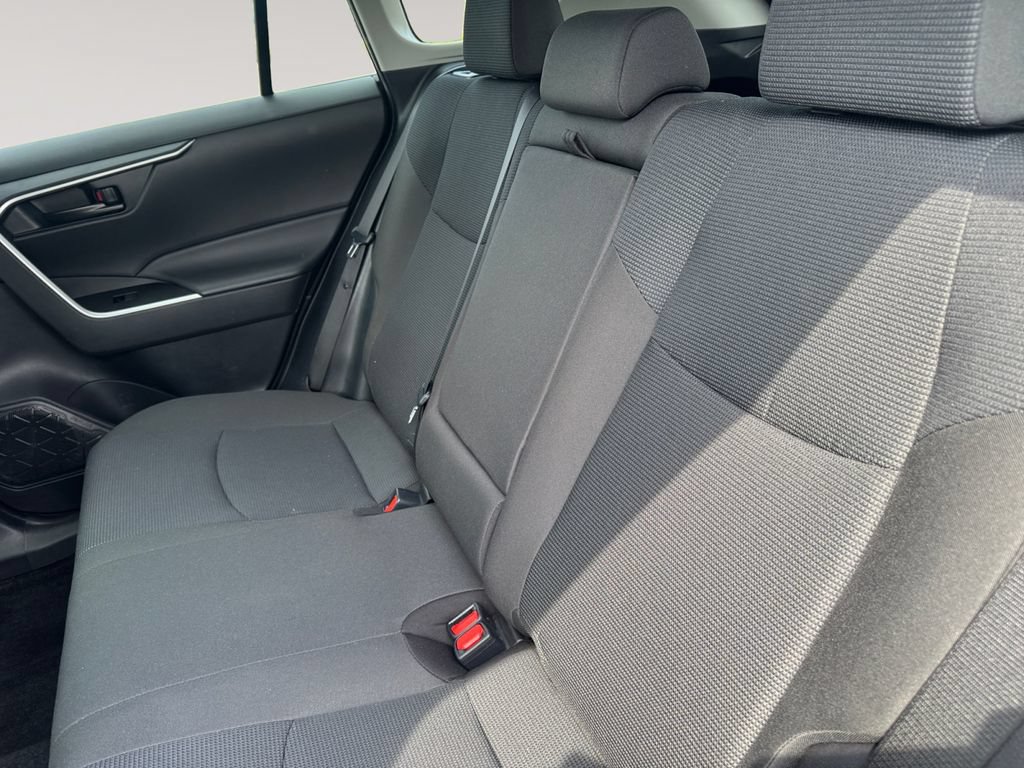 Used 2024 Toyota RAV4 LE AWD/4WD image 13