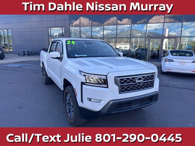 Used 2024 Nissan Frontier SL w/ Technology Package AWD/4WD image 3