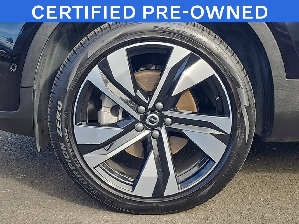 Used 2024 Volvo XC40 B5 Plus w/ Protection Package Premier AWD/4WD image 28