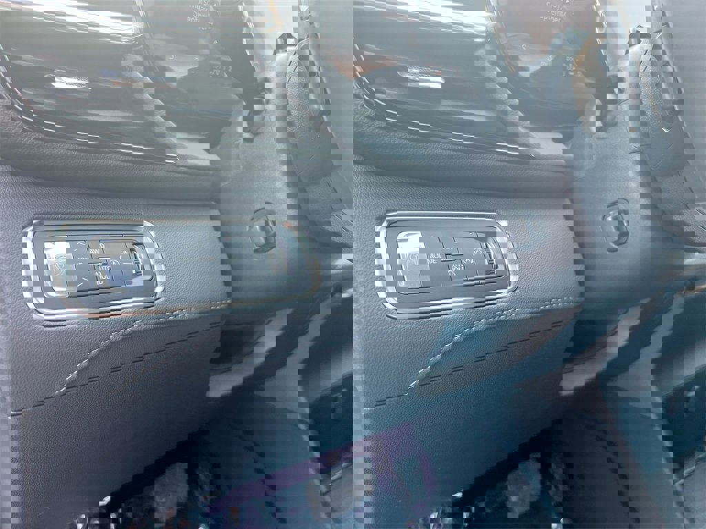 New 2026 Buick Enclave Avenir w/ Super Cruise Package image 16