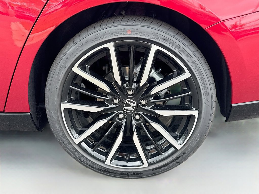 New 2026 Honda Accord Touring image 7
