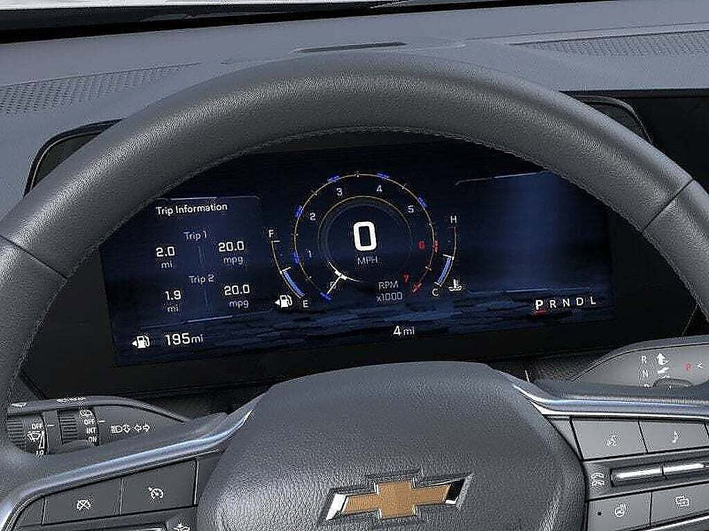 New 2026 Chevrolet Equinox LT w/ Convenience Package II FWD image 18