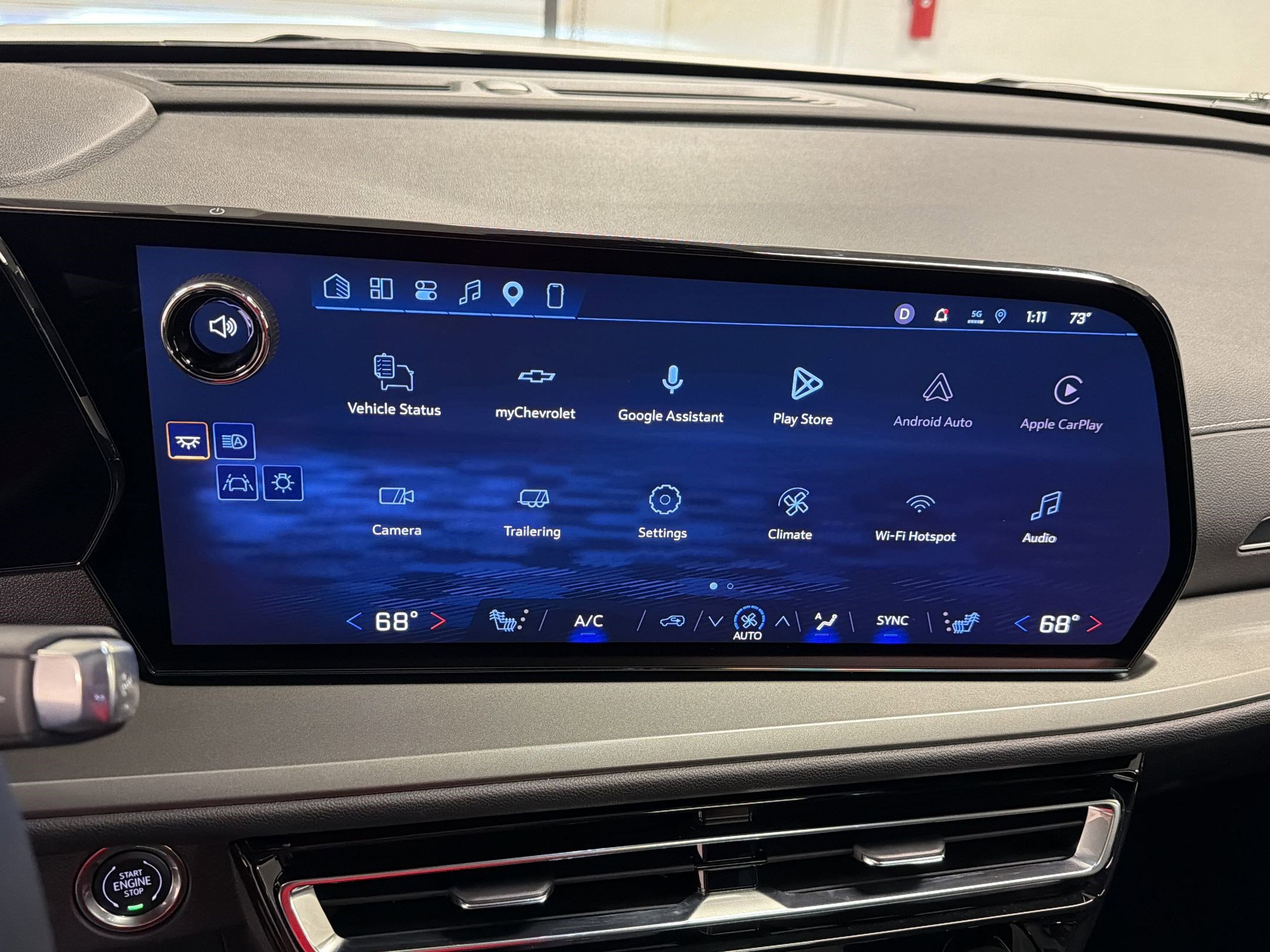 New 2026 Chevrolet Traverse LT w/ Sun and Wheel Package image 22