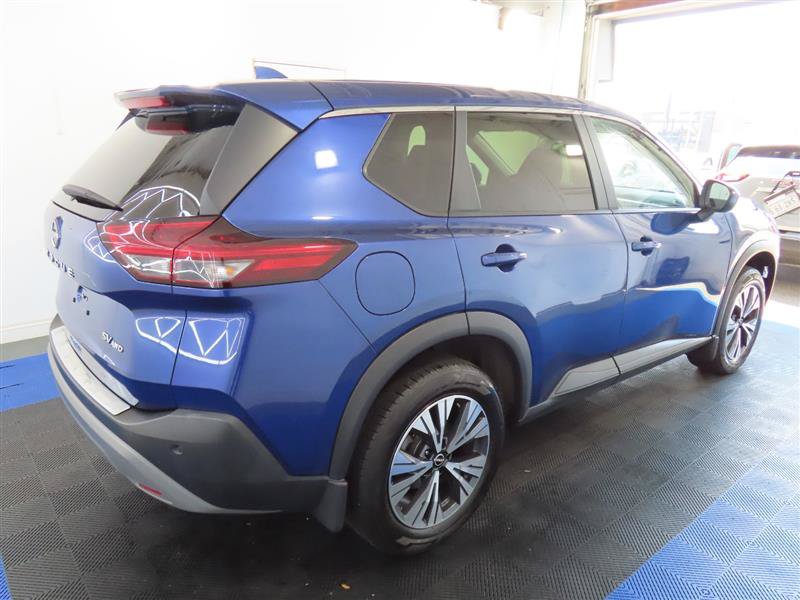 Used 2023 Nissan Rogue SV AWD/4WD image 14
