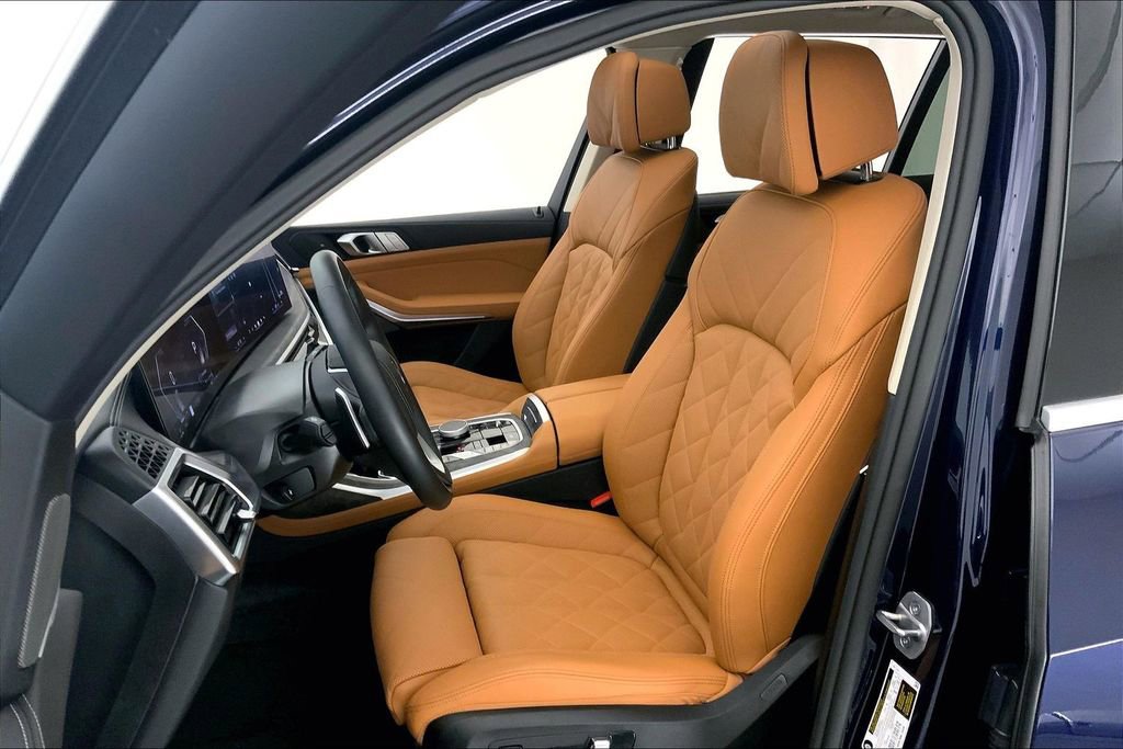 Certified 2026 BMW X7 xDrive40i image 13
