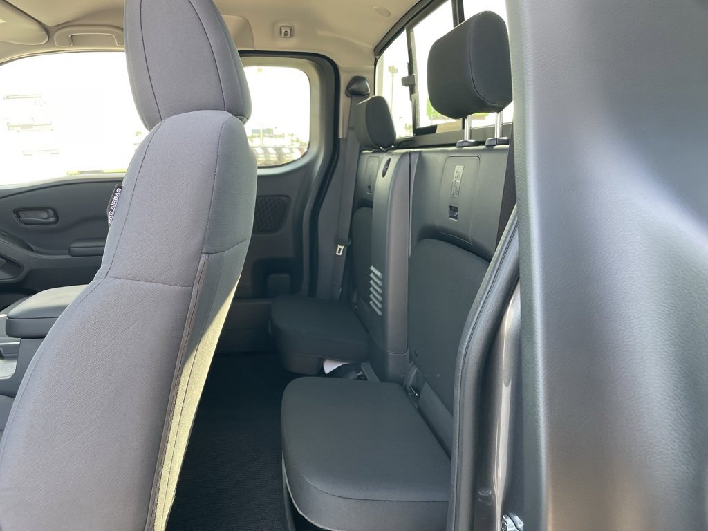 New 2026 Nissan Frontier S image 18