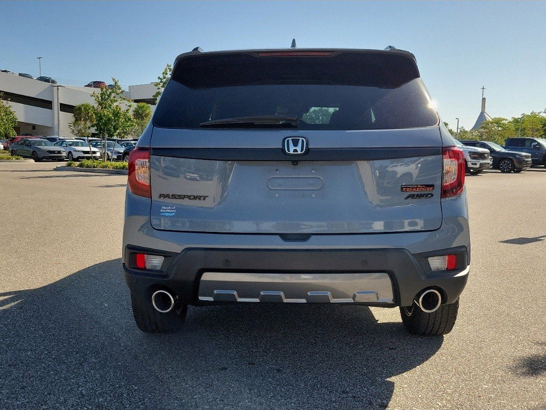 Used 2023 Honda Passport TrailSport image 5