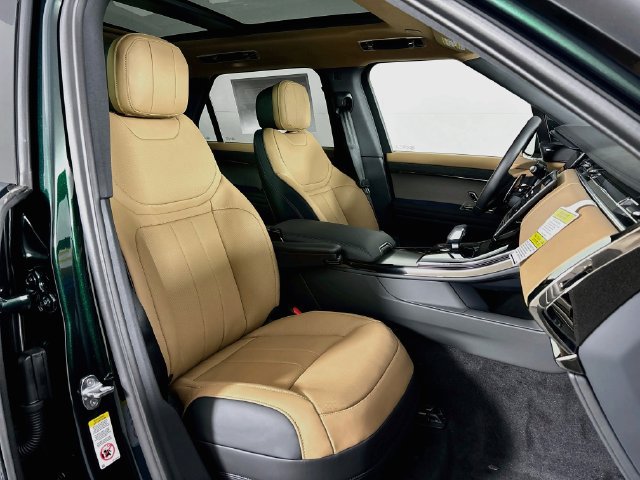 New 2027 Land Rover Range Rover Sport Dynamic SE AWD/4WD image 26